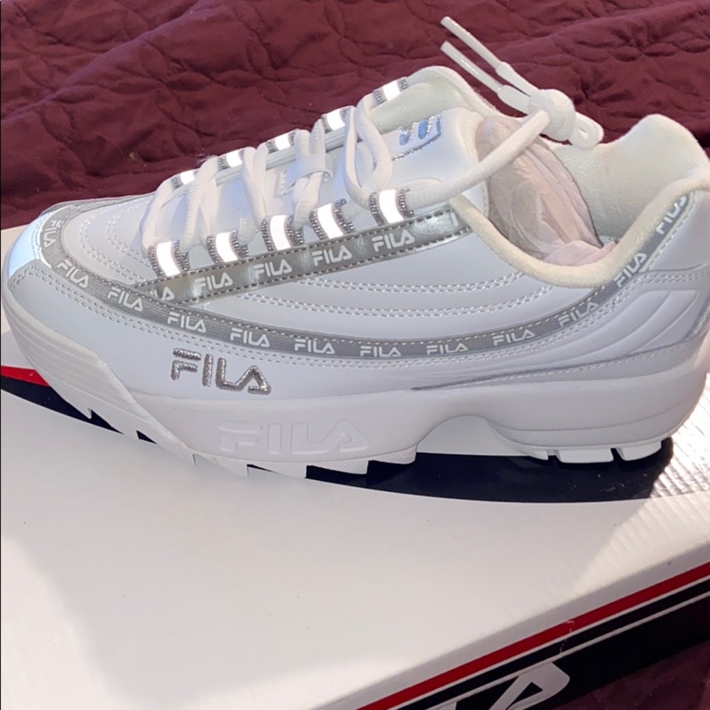Fila disruptor sneakers